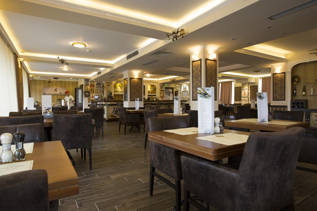 Hotel Aviator Boutique Otopeni Exterior foto
